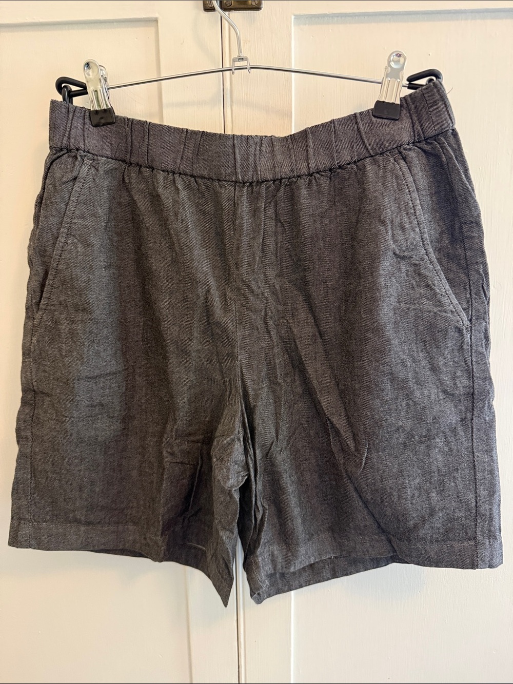 Eileen Fisher Charcoal Gray Elastic-Waist Linen Blend Shorts